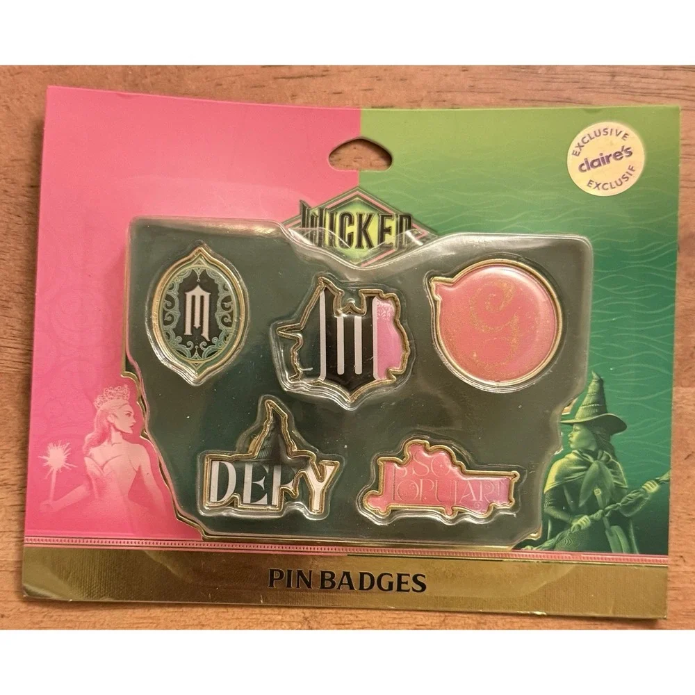 Wicked the Musical Claire's Exclusive Pin‎ Badge Set of 5 New